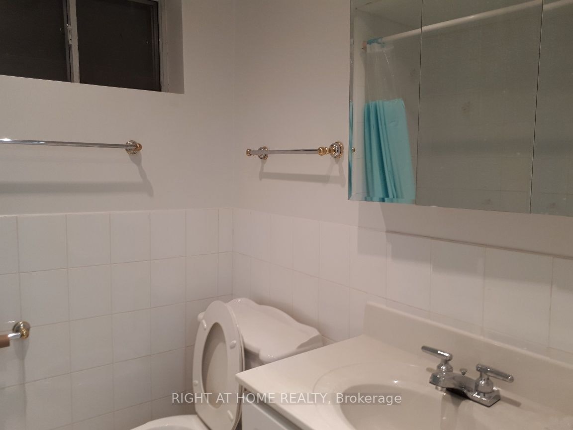 Main/ Lower-401 Mississauga Valley Boulevard, Mississauga, ON, L5A 1Y9 - 7