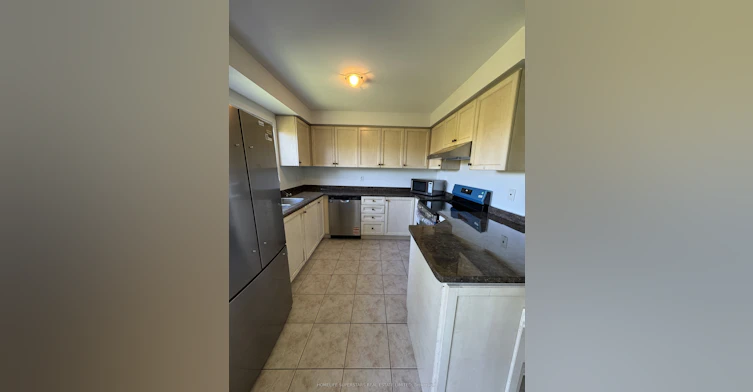 93 Mare Crescent, Toronto, ON, M9W 7E5 - 3