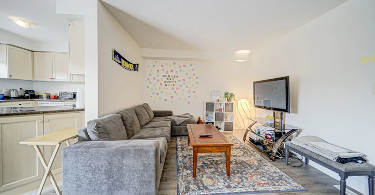 93 Mare Crescent, Toronto, ON, M9W 7E5 - 8