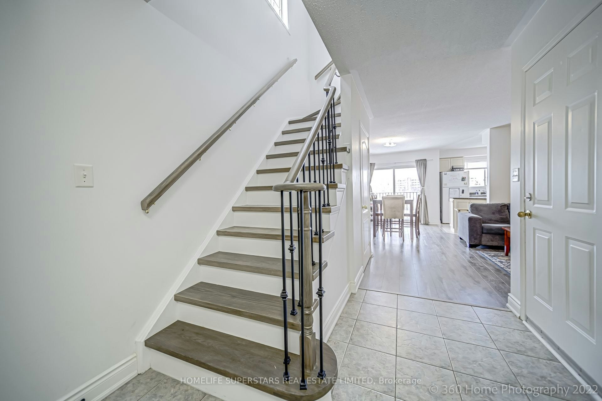 93 Mare Crescent, Toronto, ON, M9W 7E5 - 6