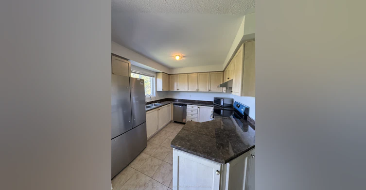 93 Mare Crescent, Toronto, ON, M9W 7E5 - 2