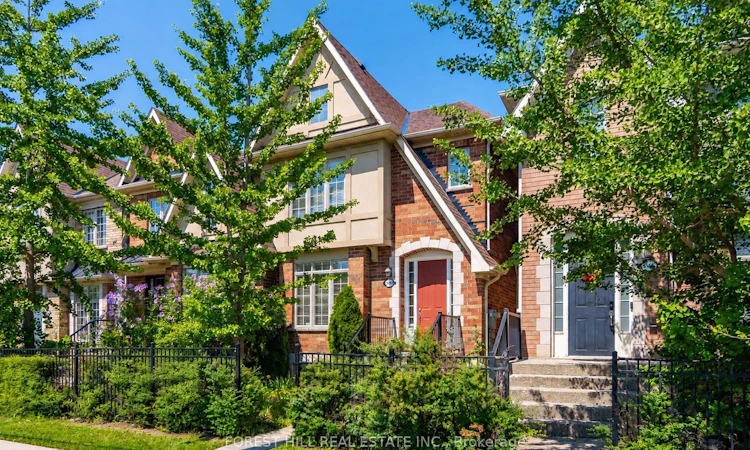 3549 Eglinton Avenue W