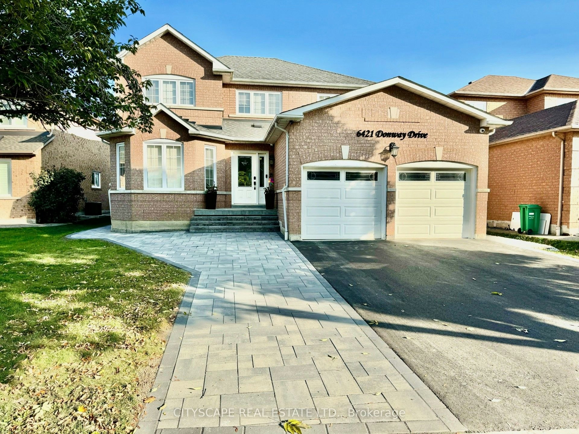 1B-6421 Donway Drive, Mississauga, ON, L5V 1J4