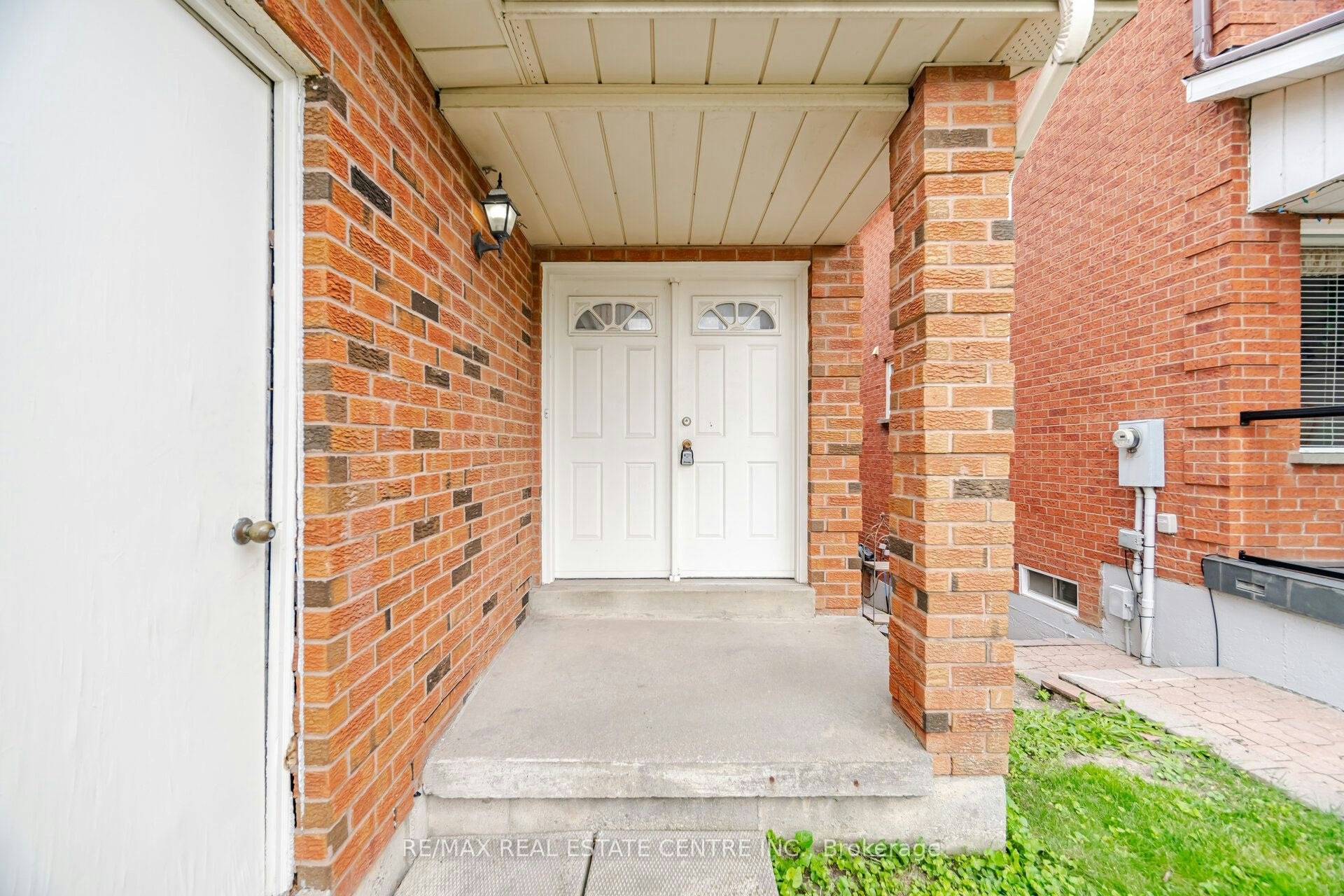 4676 Owl Circle, Mississauga, ON, L4Z 2W6 - 6