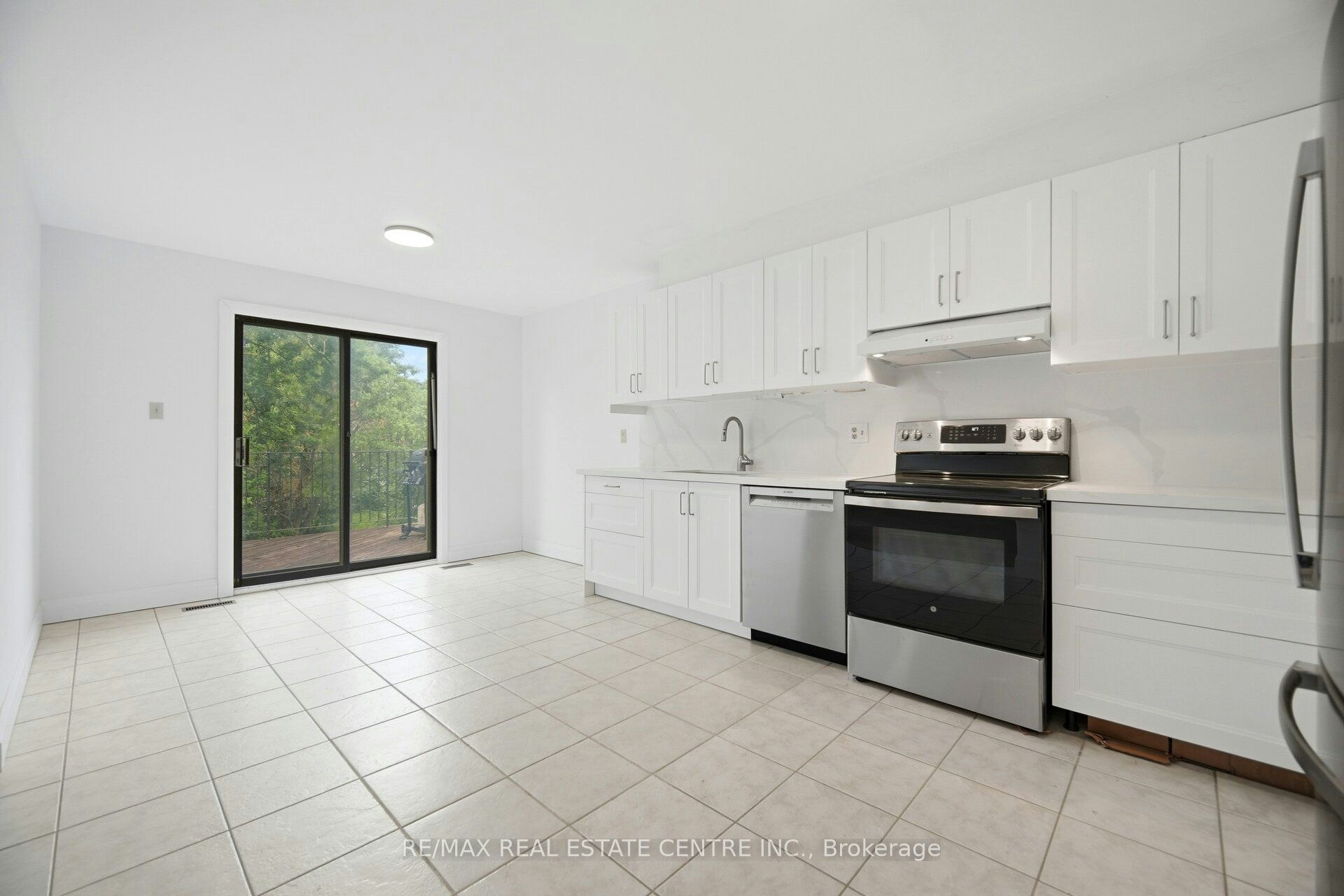 4676 Owl Circle, Mississauga, ON, L4Z 2W6 - 16