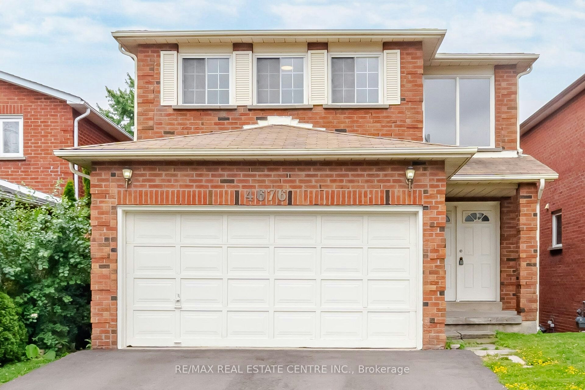 4676 Owl Circle, Mississauga, ON, L4Z 2W6