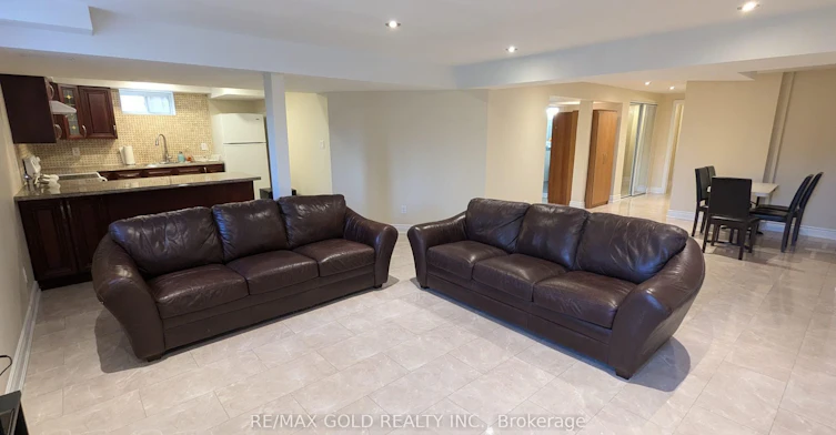 BSMT-20 Hiking Court, Brampton, ON, L6T 0M6 - 10