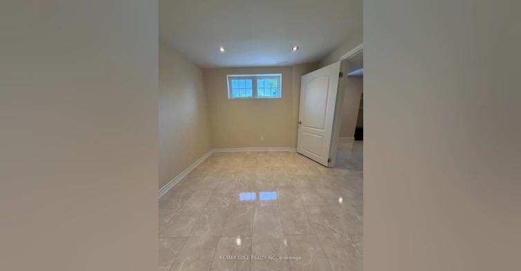 BSMT-20 Hiking Court, Brampton, ON, L6T 0M6 - 11