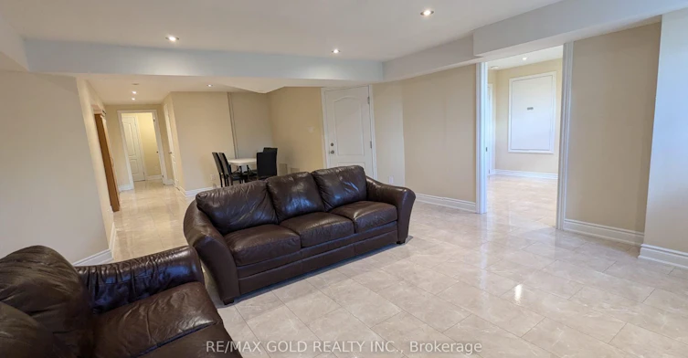 BSMT-20 Hiking Court, Brampton, ON, L6T 0M6 - 8