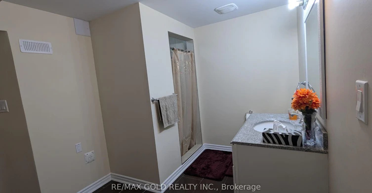 BSMT-20 Hiking Court, Brampton, ON, L6T 0M6 - 24