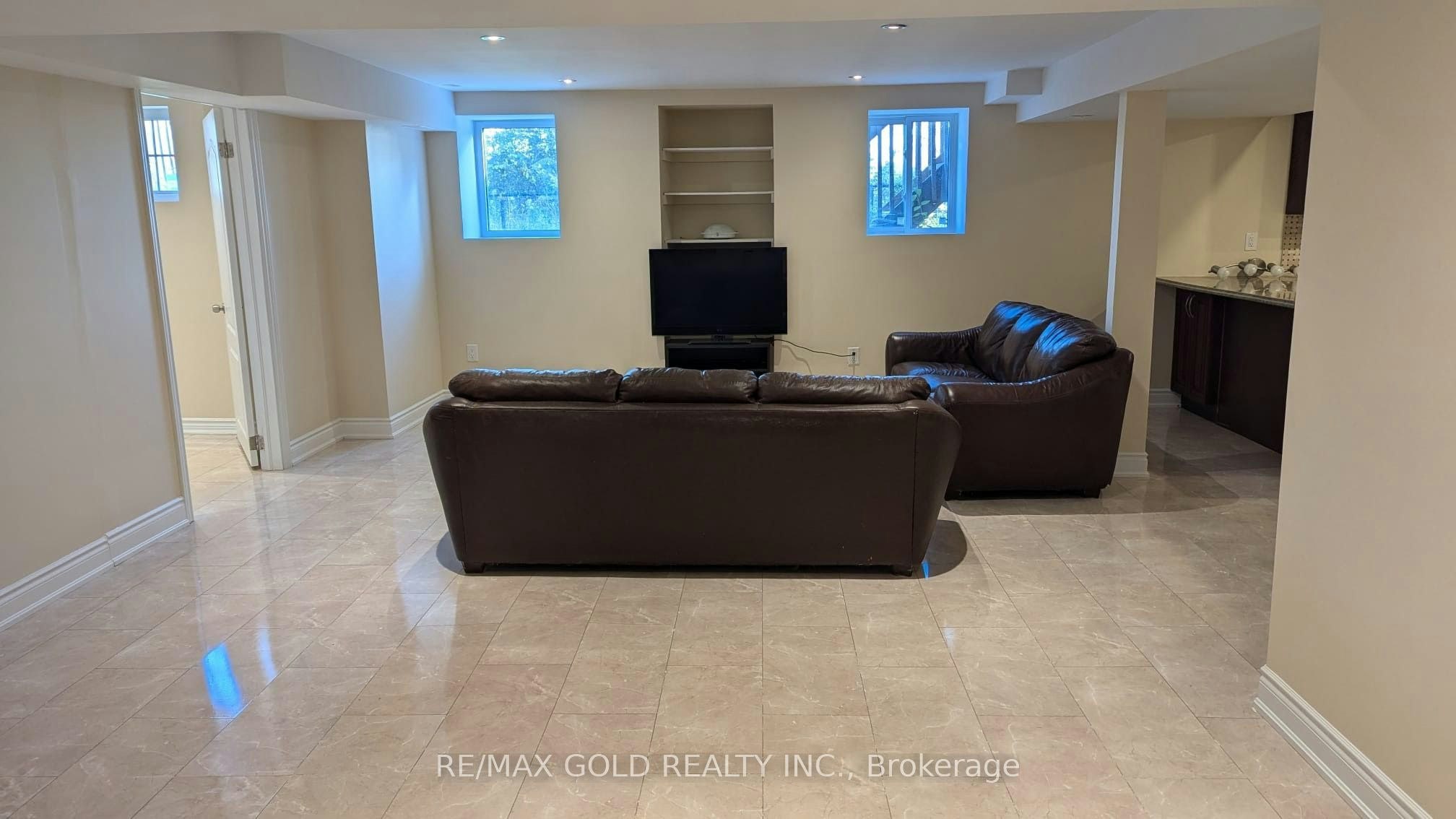 BSMT-20 Hiking Court, Brampton, ON, L6T 0M6 - 7