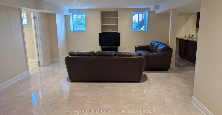 BSMT-20 Hiking Court, Brampton, ON, L6T 0M6 - 7