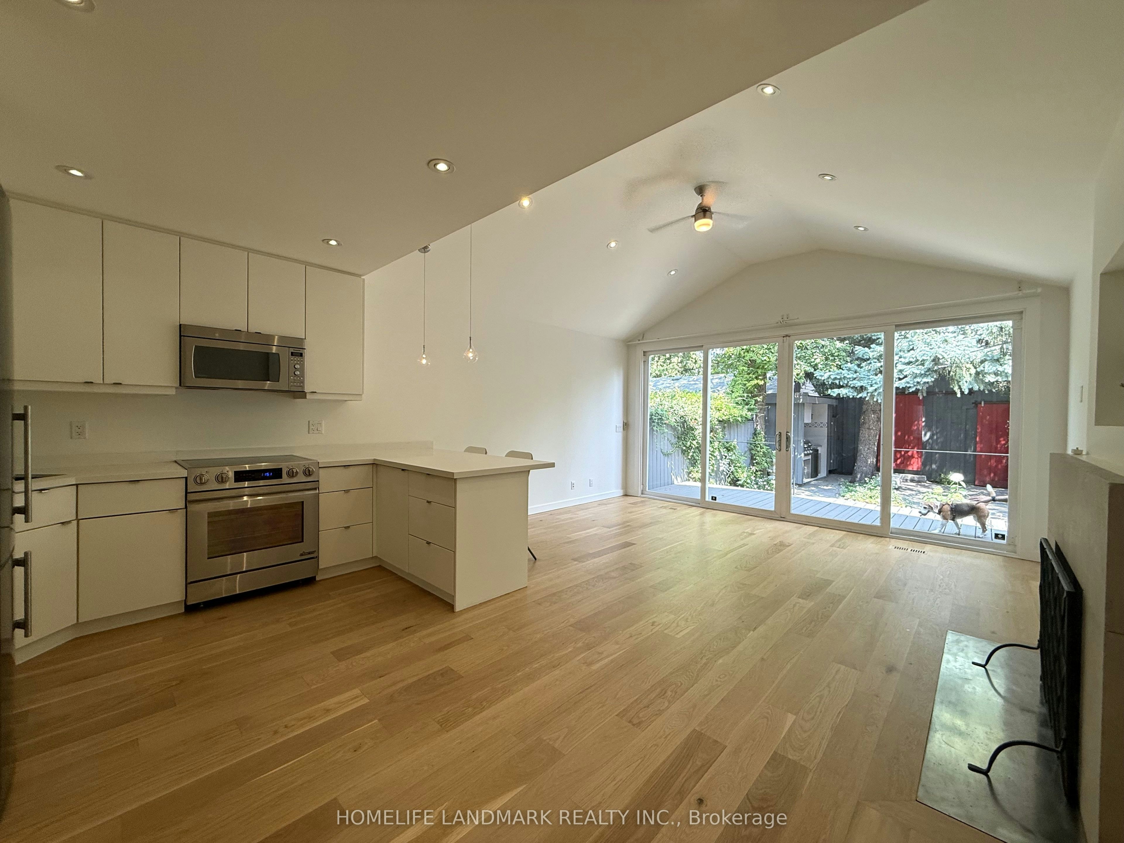 1-80 Rockwell Avenue, Toronto, ON, M6N 1N8 - 4