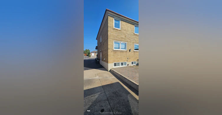 Main-187 Epsom Downs Drive, Toronto, ON, M3M 1S8 - 21
