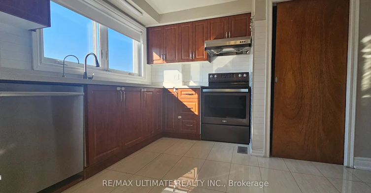 Main-187 Epsom Downs Drive, Toronto, ON, M3M 1S8 - 2