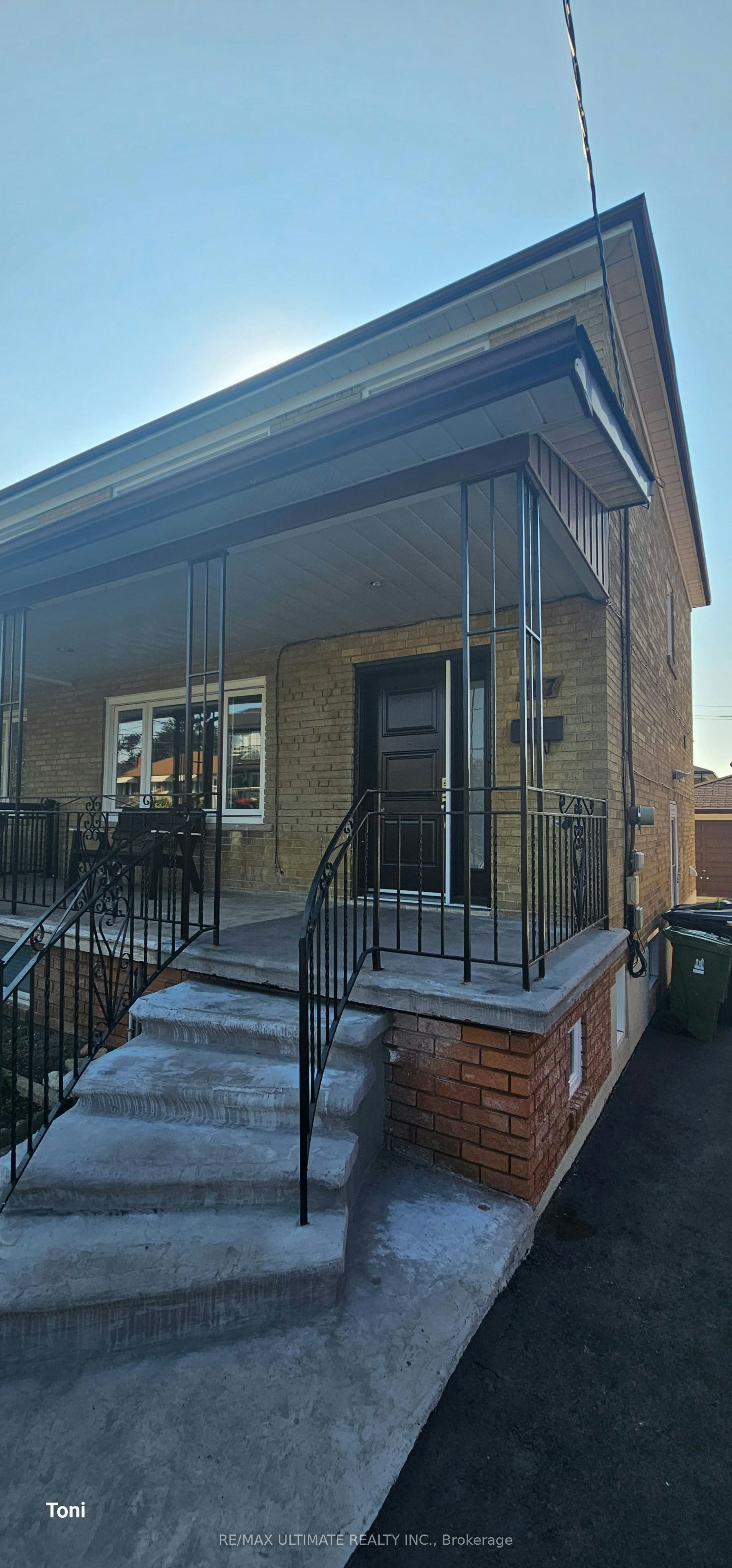 Main-187 Epsom Downs Drive, Toronto, ON, M3M 1S8 - 17