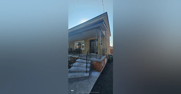 Main-187 Epsom Downs Drive, Toronto, ON, M3M 1S8 - 17