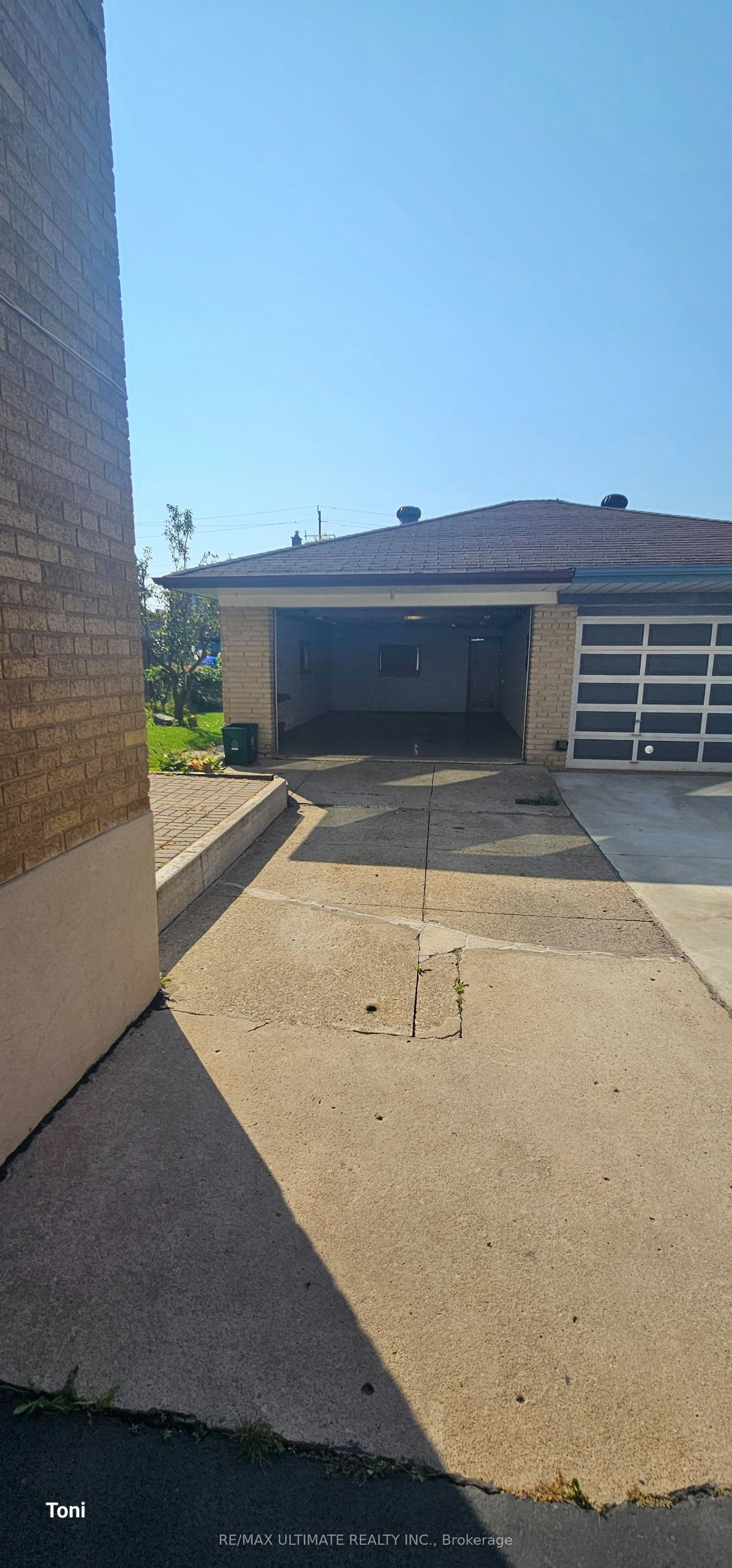 Main-187 Epsom Downs Drive, Toronto, ON, M3M 1S8 - 19