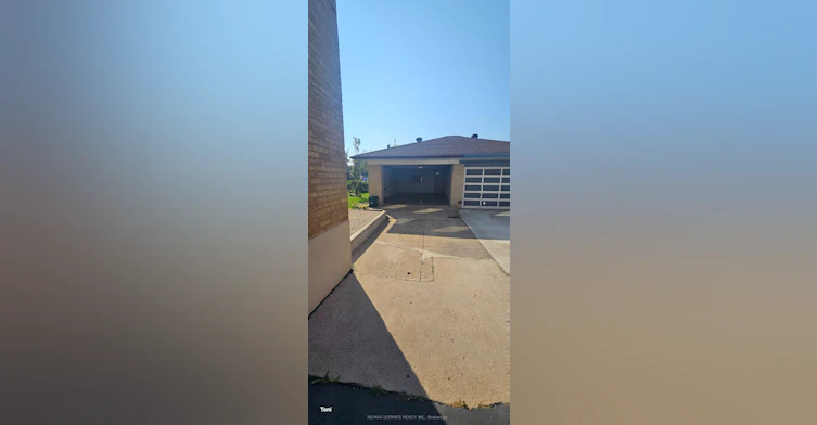 Main-187 Epsom Downs Drive, Toronto, ON, M3M 1S8 - 19