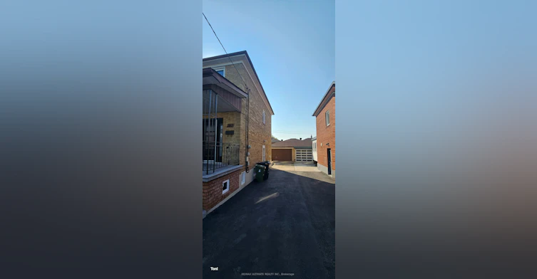 Main-187 Epsom Downs Drive, Toronto, ON, M3M 1S8 - 23