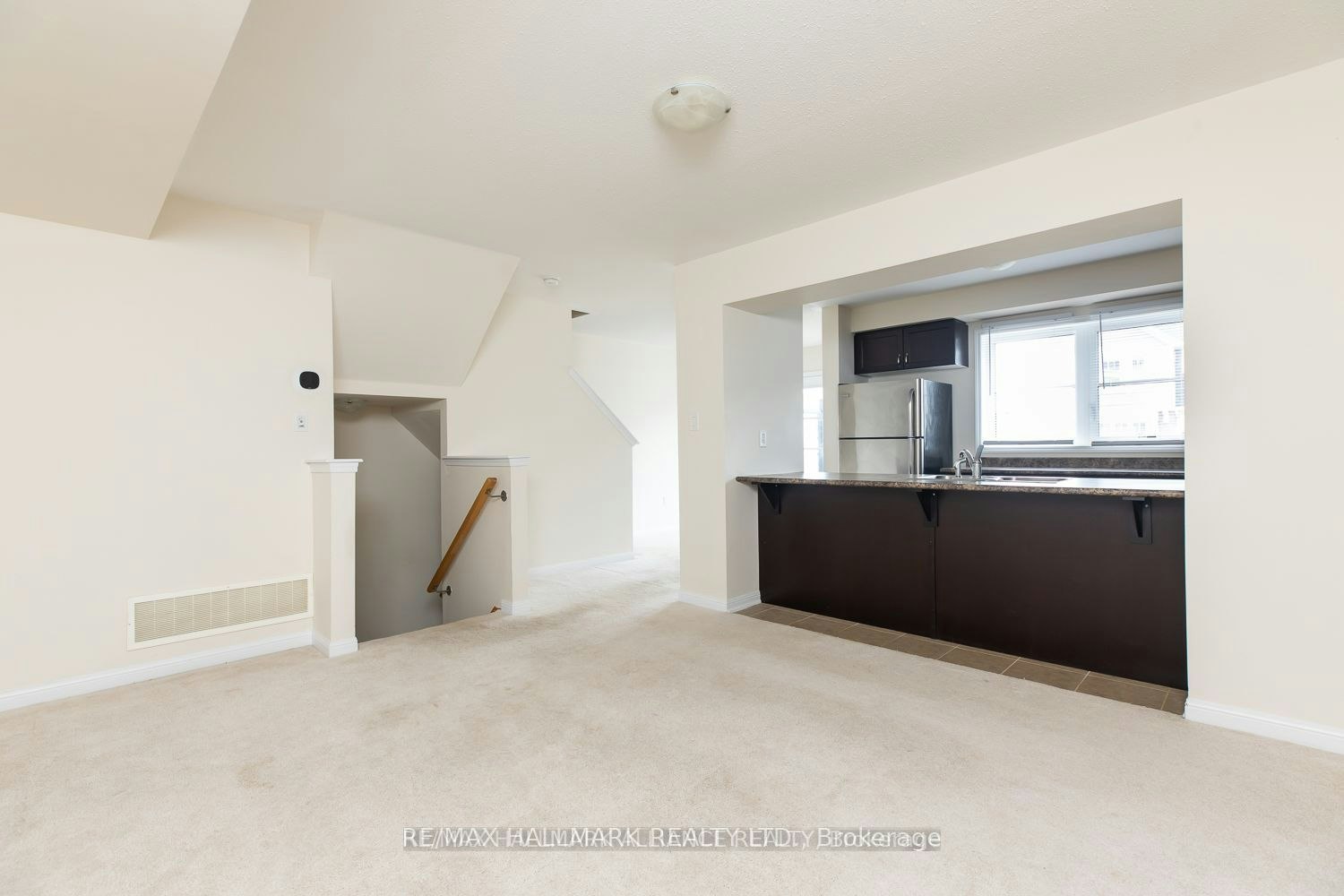 142 Baycliffe Crescent, Brampton, ON, L7A 3Z3 - 3