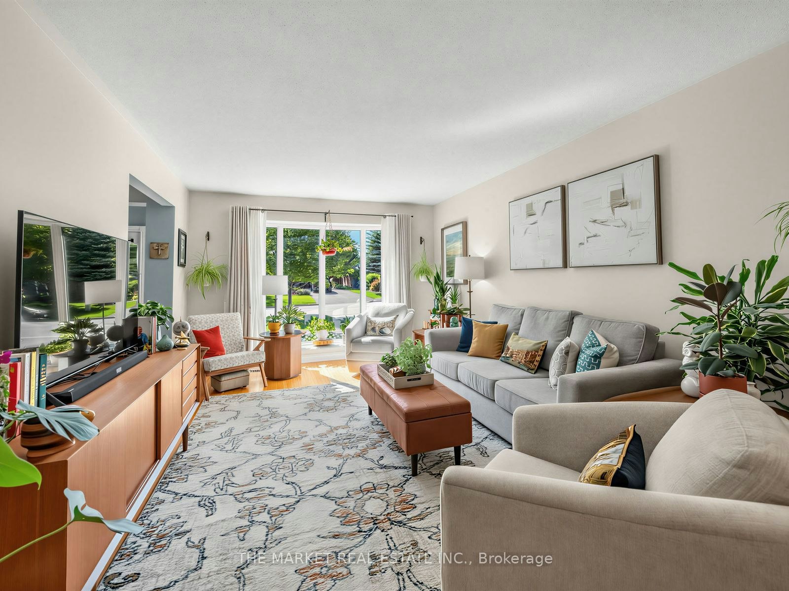 1033 Franconia Drive, Mississauga, ON, L4Y 2L6