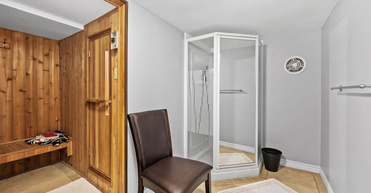 2234 Gordon Drive, Mississauga, ON, L5B 1S9 - 24
