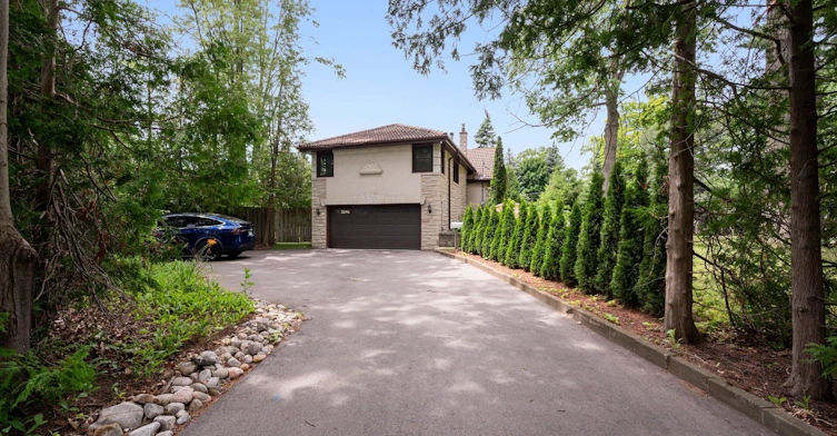 2234 Gordon Drive, Mississauga, ON, L5B 1S9 - 2
