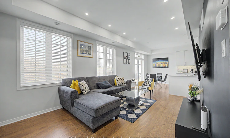 6-180 Howden Boulevard