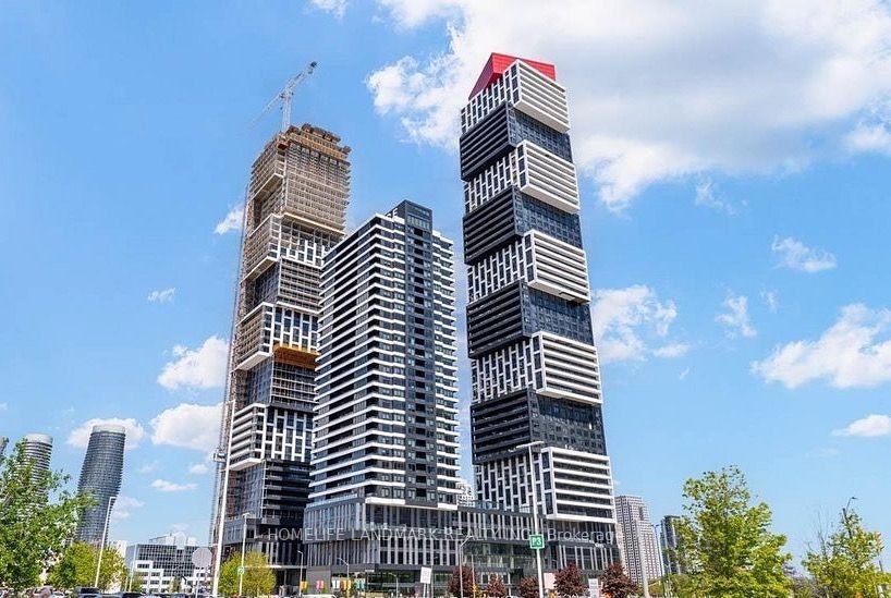 2202-4015 The Exchange Drive, Mississauga, ON, L5B 0N9