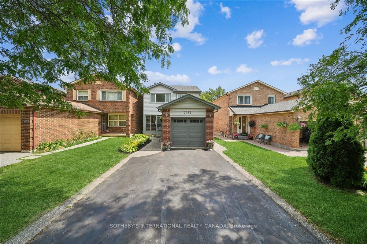 7031 Tamar Mews, Mississauga, ON, L5N 3S2