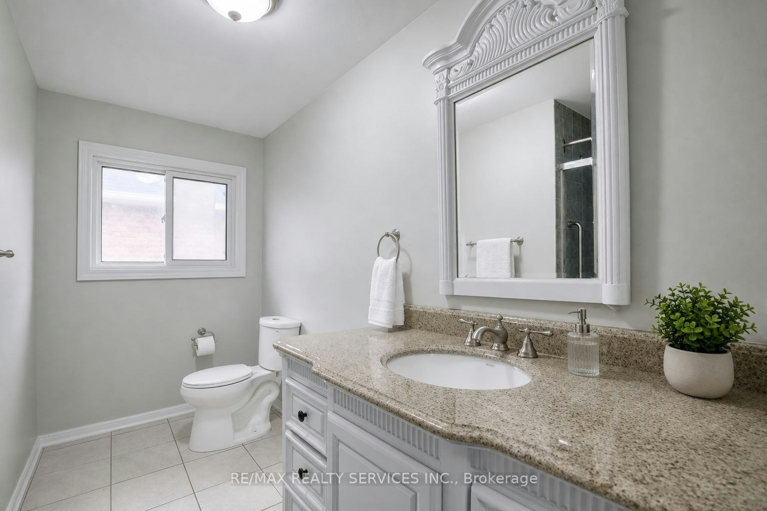 67 La France Road, Brampton, ON, L6S 3V7 - 11