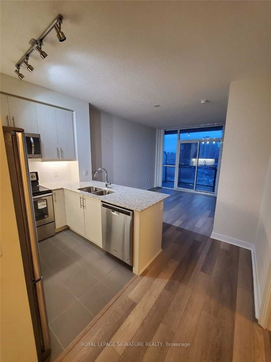 901-3975 Grand Park Drive, Mississauga, ON, L5B 0K4 - 9
