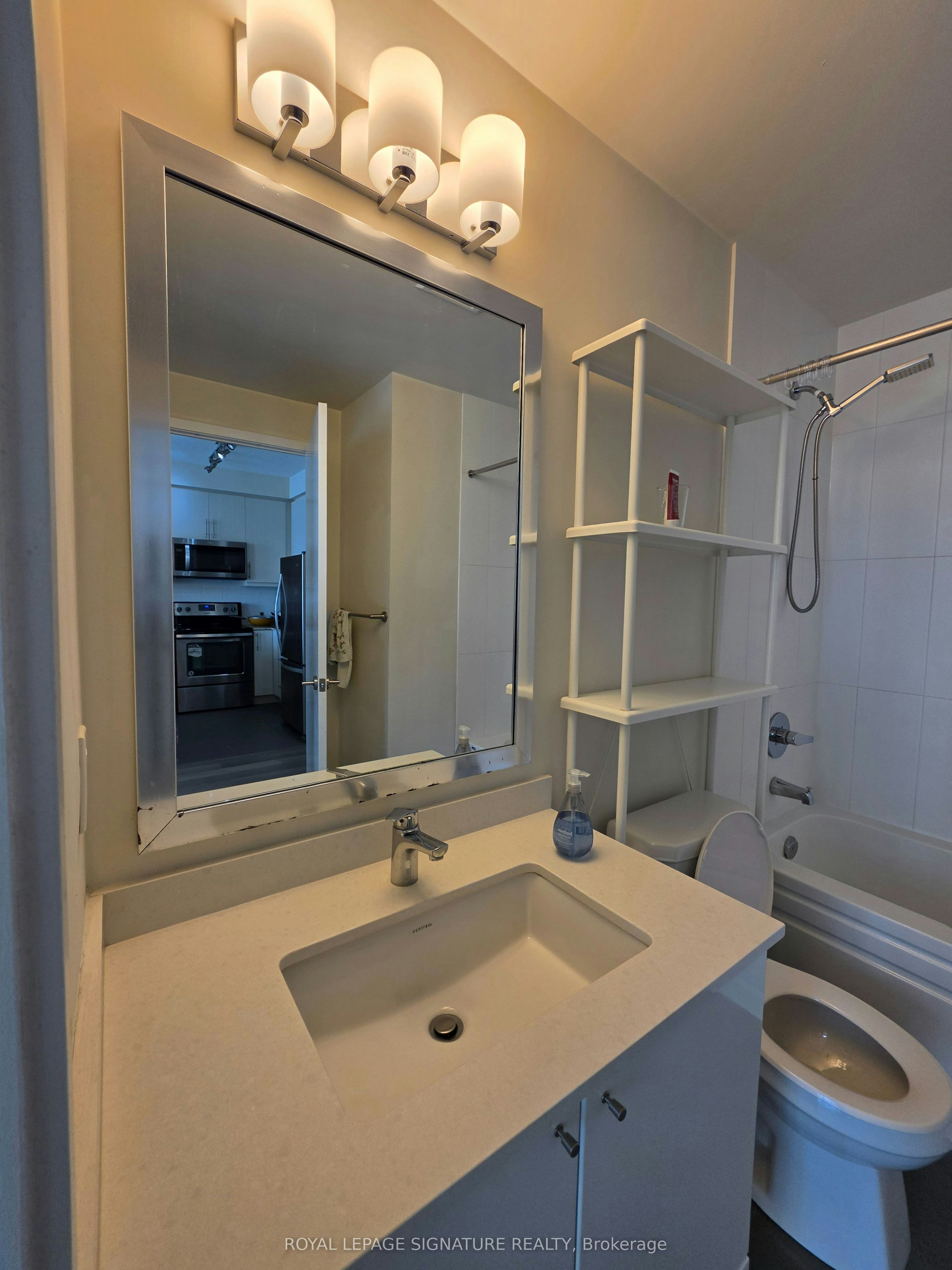 901-3975 Grand Park Drive, Mississauga, ON, L5B 0K4 - 16