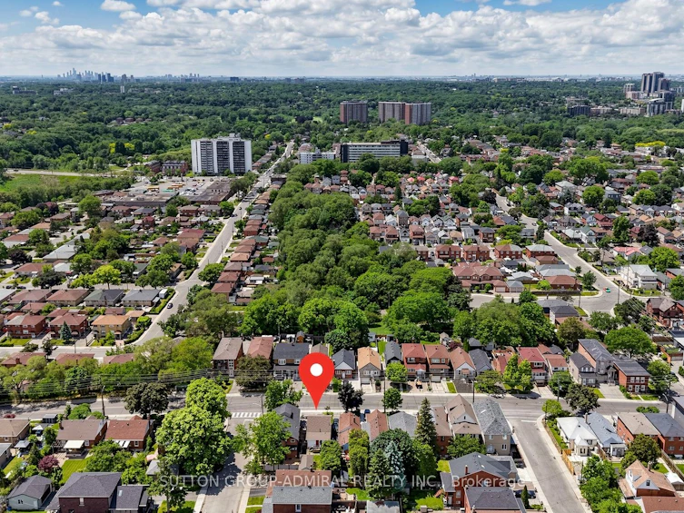 75 Rockcliffe Boulevard, Toronto, ON, M6N 4R4 - 43