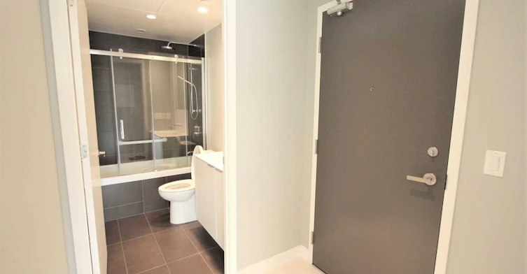 315-1990 Bloor Street W, Toronto, ON, M6P 3L1 - 2