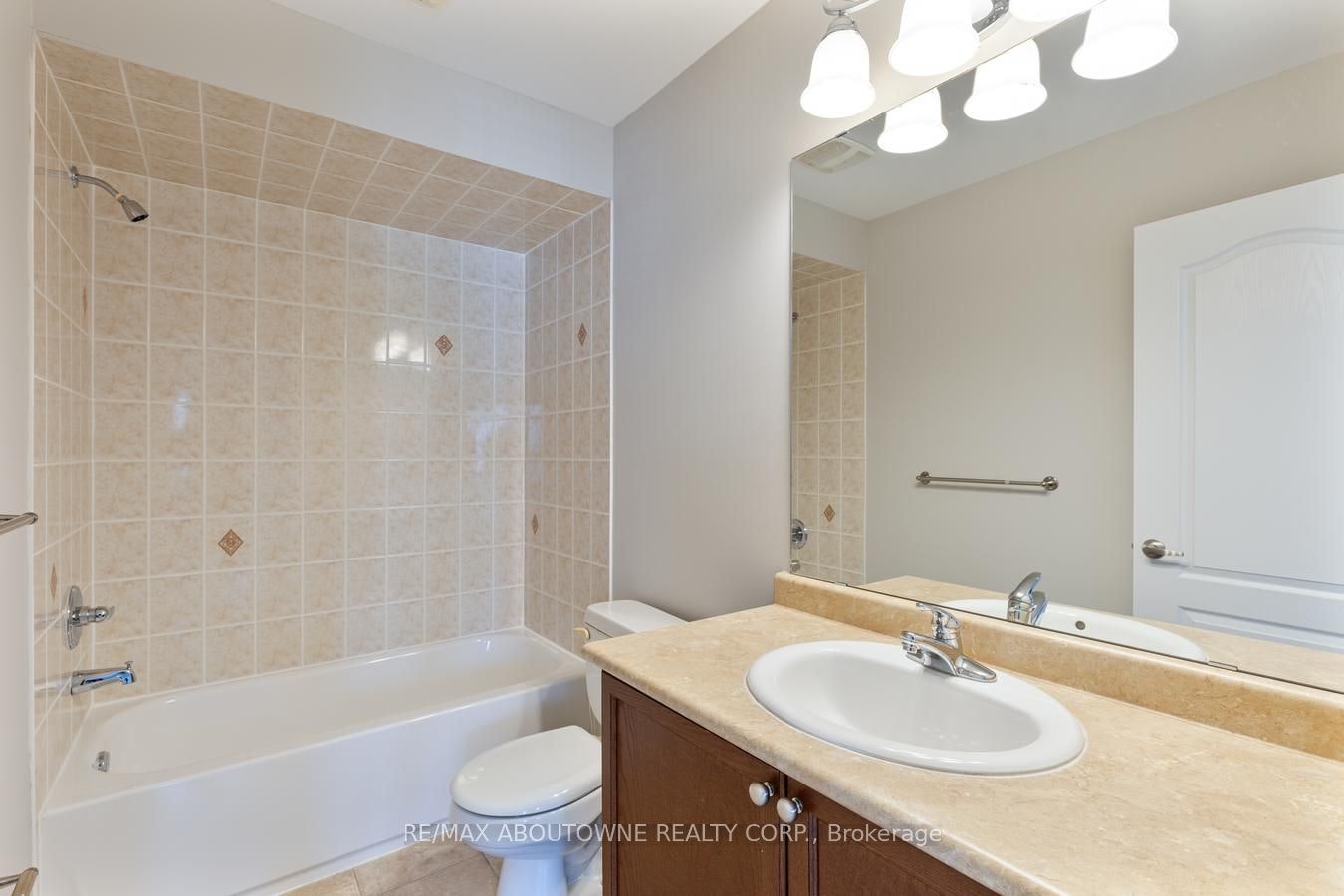 2232 Millstone Drive, Oakville, ON, L6M 0G1 - 21