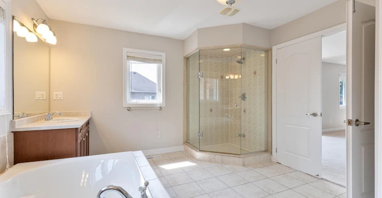 2232 Millstone Drive, Oakville, ON, L6M 0G1 - 31