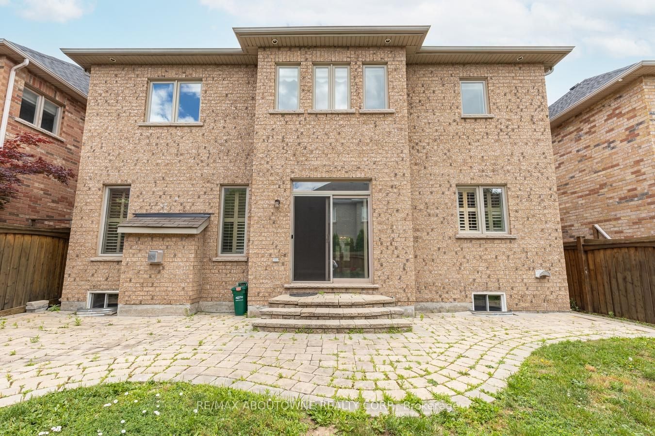 2232 Millstone Drive, Oakville, ON, L6M 0G1 - 35