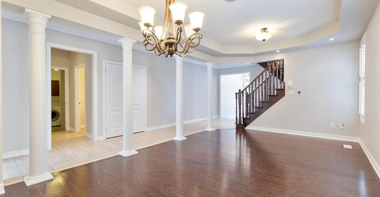 2232 Millstone Drive, Oakville, ON, L6M 0G1 - 9