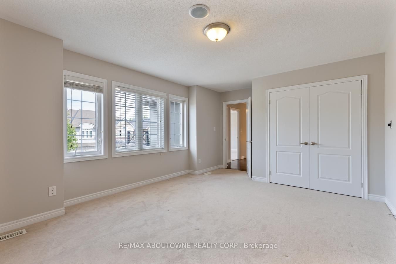 2232 Millstone Drive, Oakville, ON, L6M 0G1 - 19