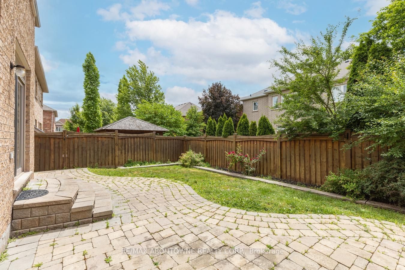 2232 Millstone Drive, Oakville, ON, L6M 0G1 - 32