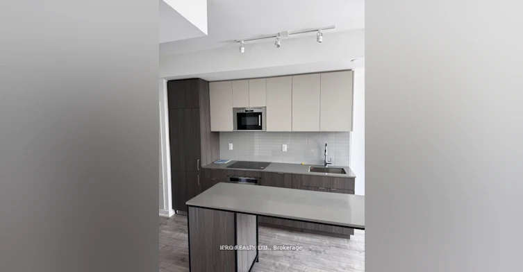 617-220 Missinnihe Way, Mississauga, ON, L5H 1G5 - 3