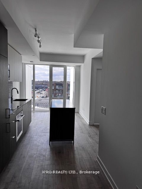 617-220 Missinnihe Way, Mississauga, ON, L5H 1G5 - 2