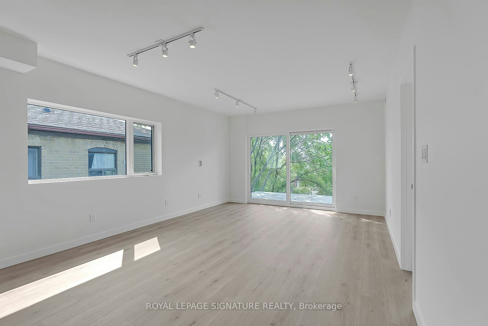 4-1254 Davenport Road, Toronto, ON, M6H 2G9 - 11