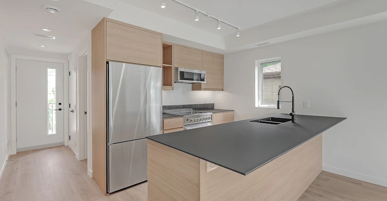 4-1254 Davenport Road, Toronto, ON, M6H 2G9 - 7