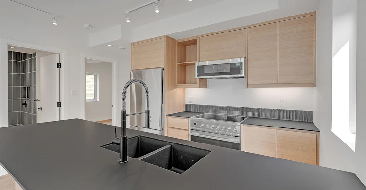 4-1254 Davenport Road, Toronto, ON, M6H 2G9 - 9