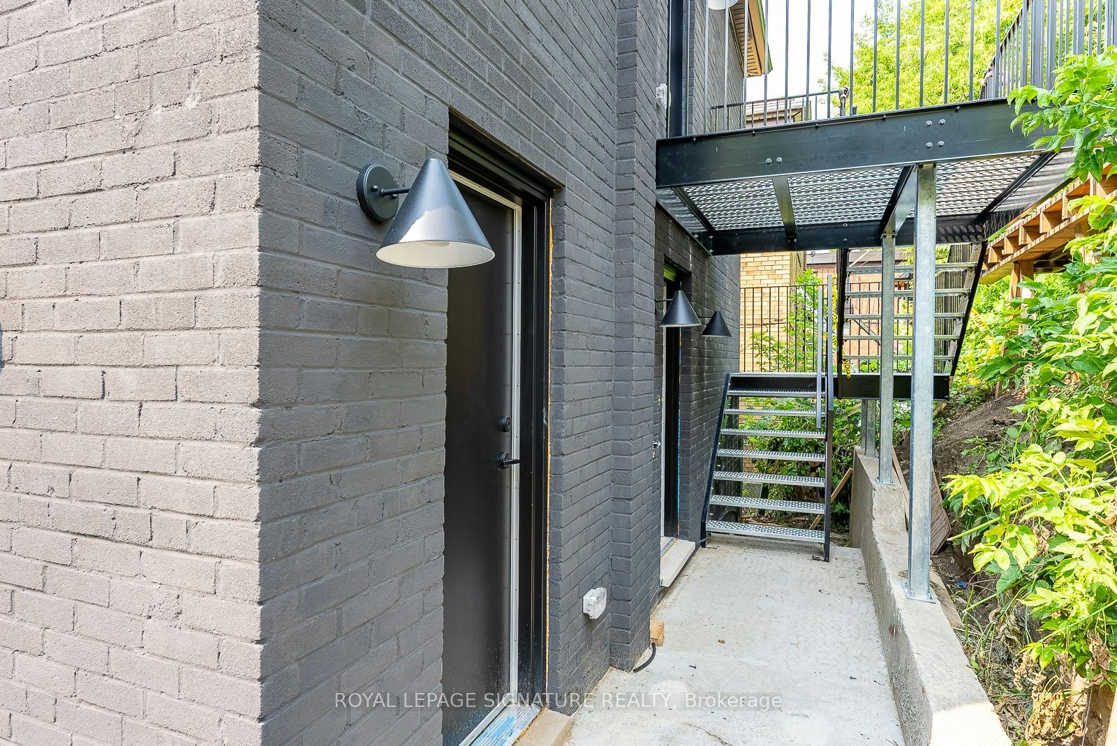 4-1254 Davenport Road, Toronto, ON, M6H 2G9 - 34