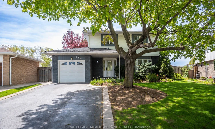 855 Maple Avenue