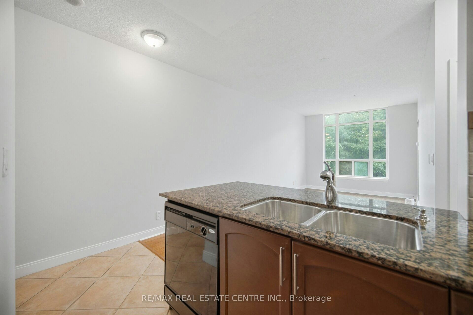205-90 Absolute Avenue, Mississauga, ON, L4Z 0A3 - 12